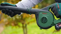 New Bosch UniversalLeafBlower 18V-130 løvblåser 2,5 Ah