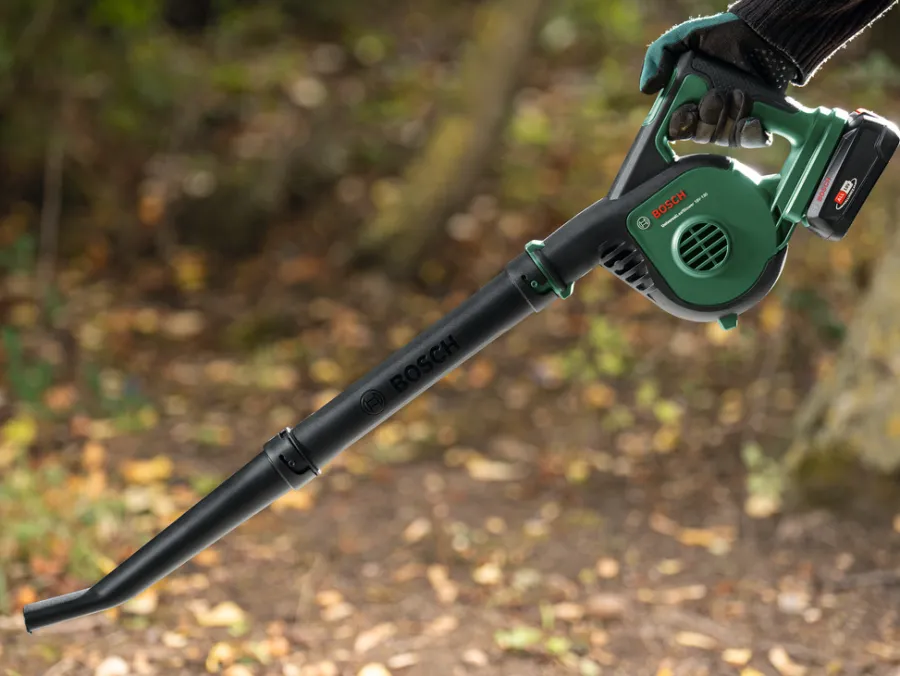 Bosch UniversalLeafBlower 18V-130 løvblåser