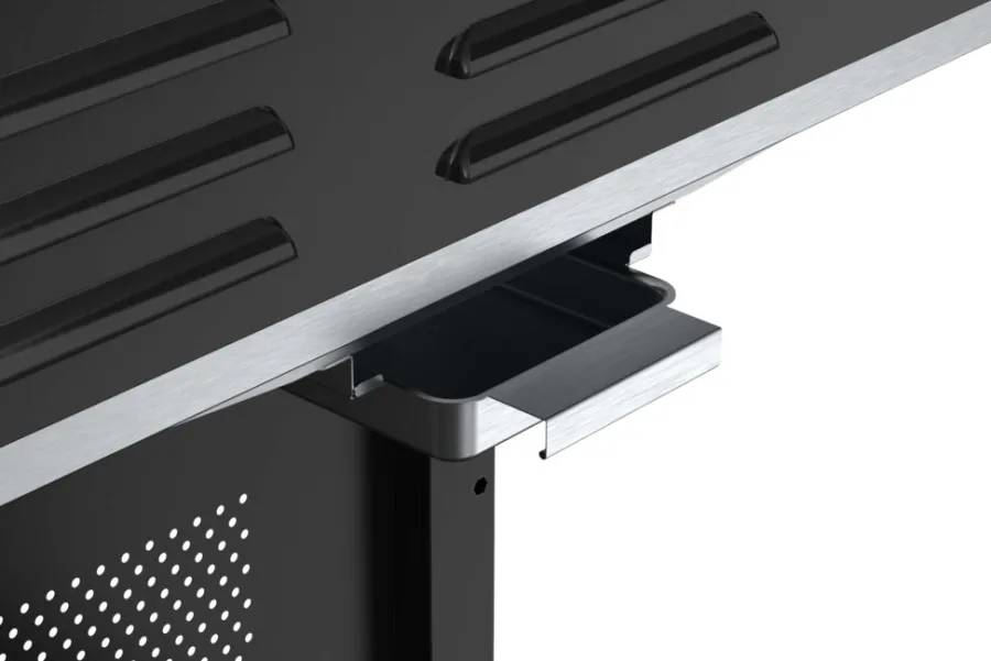 Best Grillexpert Gassgrill med 4 brennere og bakbrenner – Svart