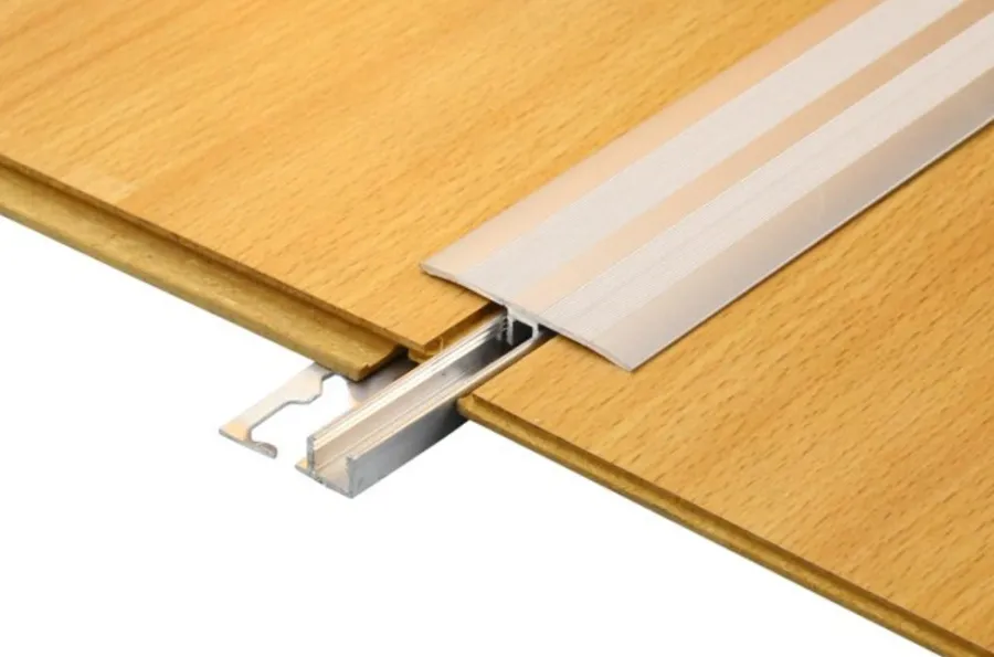 New Gulvprofil topp aluminium 1,8 x 42 mm x 0,9 meter