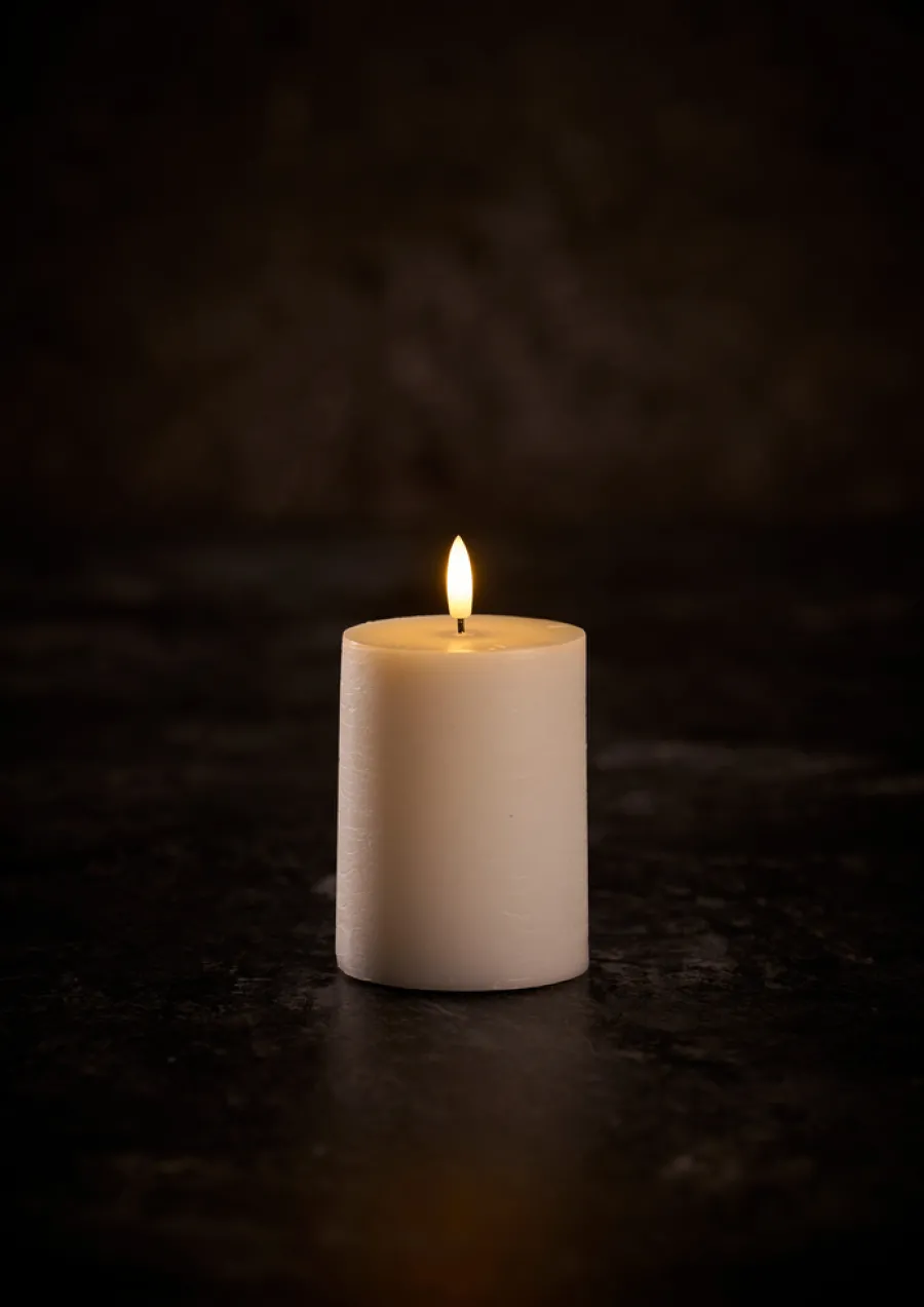 Sale DAY Kubbelys med 3D LED-flamme H10 cm