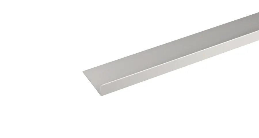 Clearance Listprofil - 10 x 15 mm x 2 m vinkel