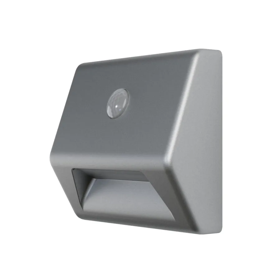Clearance Osram Nightlux LED vegglampe sensor med batteri Sølv
