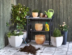 Best Plantebord svart 78 x 38 x 82 cm