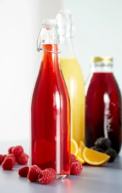 Clearance DAY Saftflaske med propp 1 liter