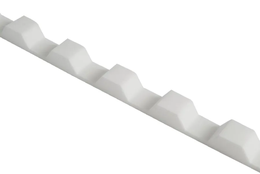 New Rias Tetningslist til glassklar trapes takplate 10-pk. Hvit